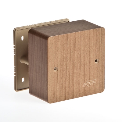 Коробка распр. RUVINIL  85*85*42 (120) 65015-08М дуб